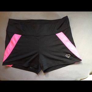 Compression shorts